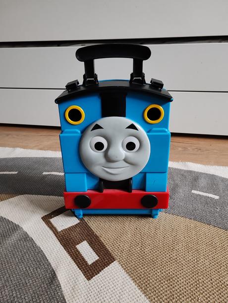 Kufrík s vláčikom,