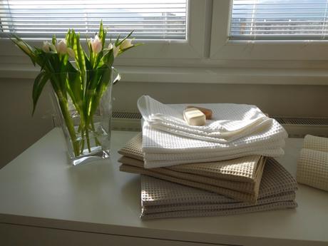 Vaflová bavlna - uteráky-140 x 70 cm, nové, 