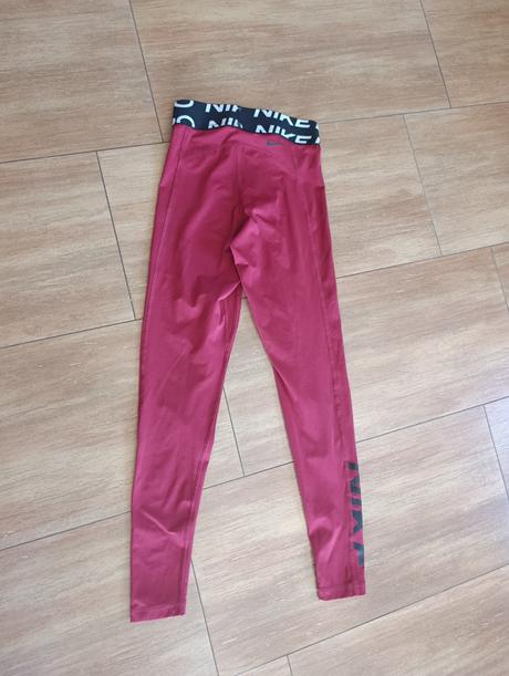 Legíny, nike,xs