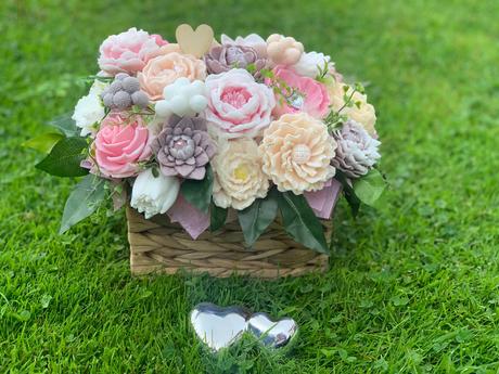 Mydlova kytica gratulačná kôš, 