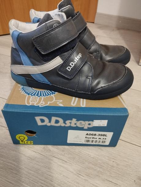 Svietiace kotnikove topanky, d.d.step,34