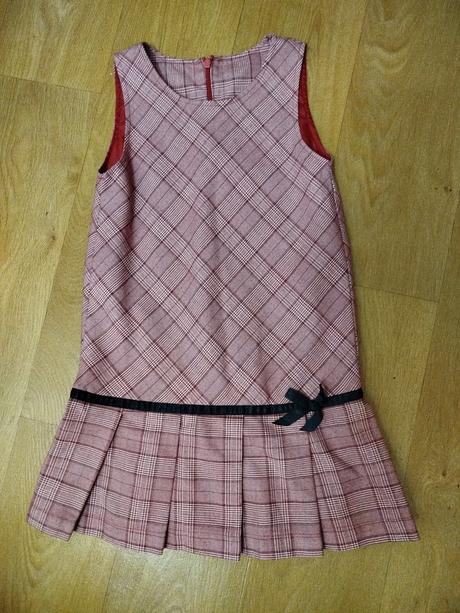 Sviatočné šaty, 116