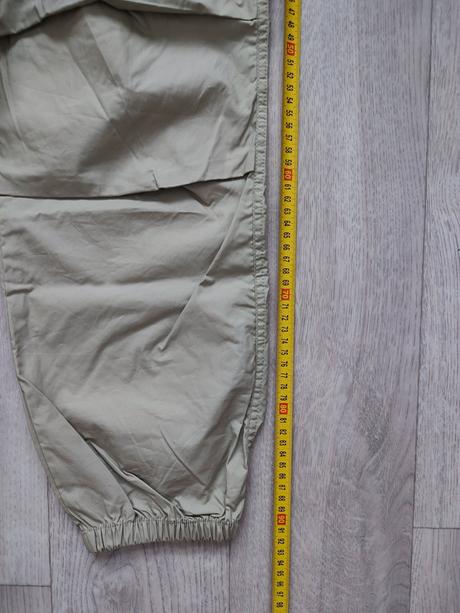 Nohavice, reserved,152