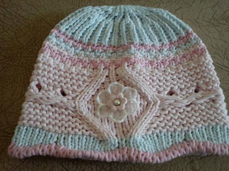 Nenosená jarno-letná čapička zn.ander, 86