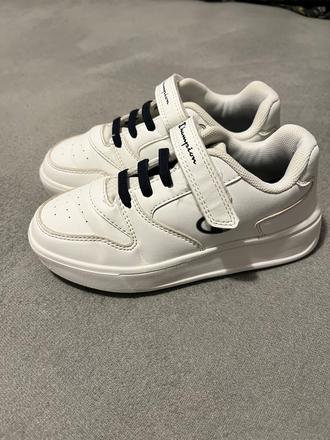 Tenisky, champion,30