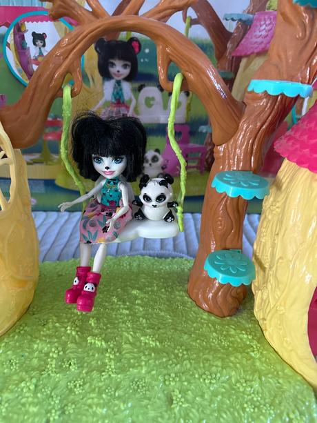 Enchantimals panda dom, 