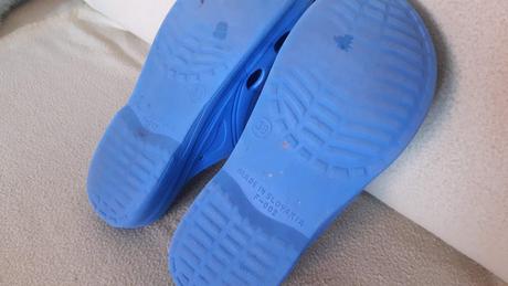 Predám šlapky modré pánske krosky., 38