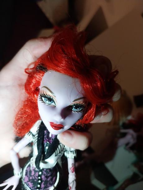 Operetta, monster high, 