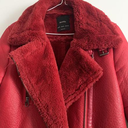 Krásna kožušinková bunda značky bershka, bershka,s