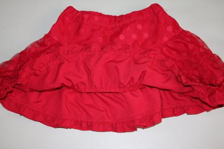 98 bodkovana tylova sukna,3 r.,