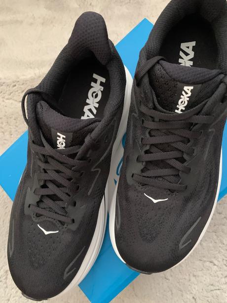 Hoka clifton 10 wide, 40