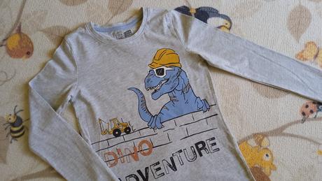 Svetlošedé tričko, pepco,134