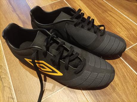 Kopačky umbro 44, 44