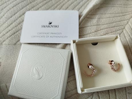 Swarovski náušnice pc 110eur, swarovski