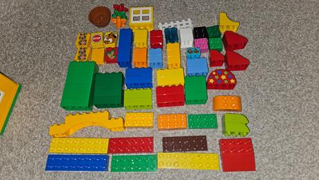 Lego duplo viac ako 120 dielov, zvierata, postavič, 