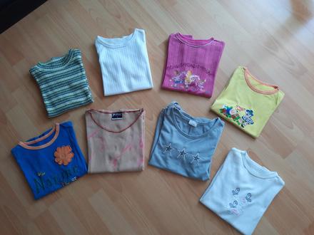 Balík dievčenských tričiek, 122–134