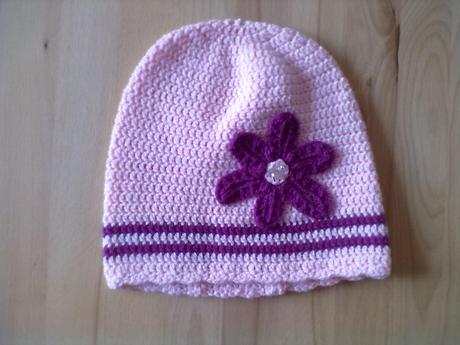 Čiapka s kvietkom, 104