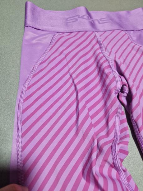 Skins leginy 3-series, s