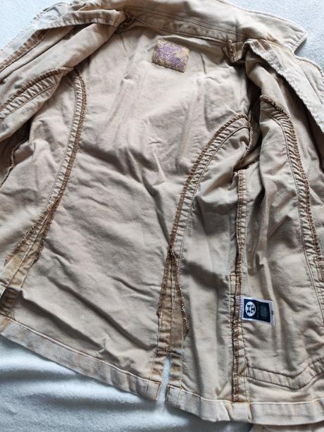 Menčestrové sako sugar angel, 152