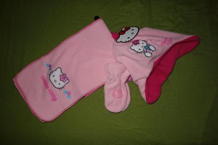 Nova zimna supravicka hello kitty, sanrio,92