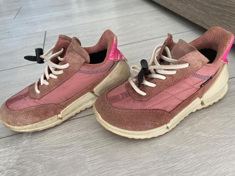 Topanky vhodne aj do dazda, ecco,27