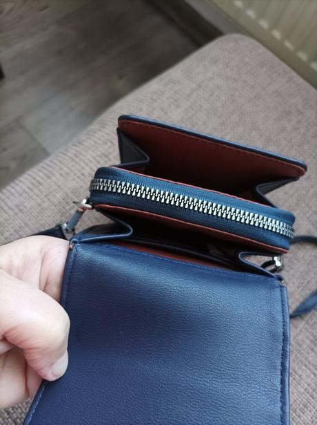 Dámska kabelka/peňaženka, 