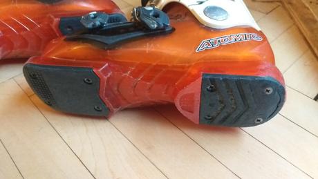 Atomic hawx plus 22,5 cm vnutro, atomic,22