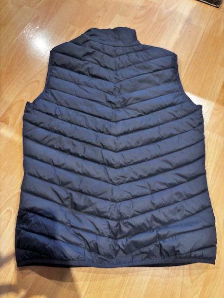 Športová outdoorová vesta, m