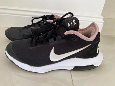 Čierne tenisky, nike,38