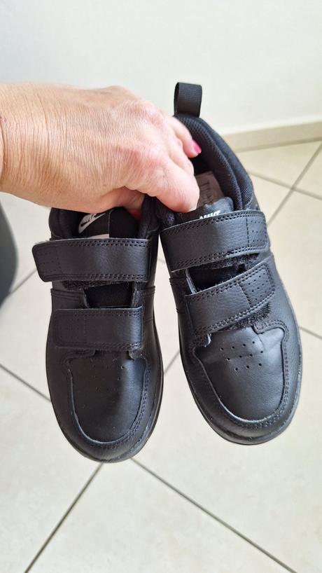 Tenisky top stav, nike,30