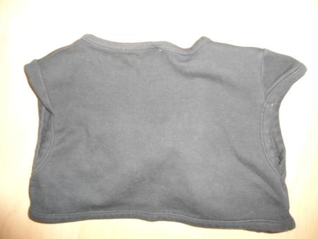 Cierne rukavy na tricko, 104