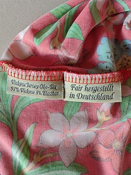 Pink lotus originál jedinečné krásne šaty, sugar pink,36