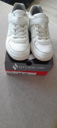 Tenisky, skechers,37