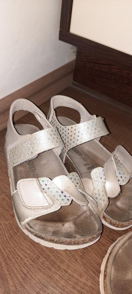 Sandalky-biomodex, 31