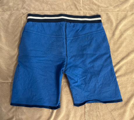 Sortky / kratasy  c. 116, dirkje,116