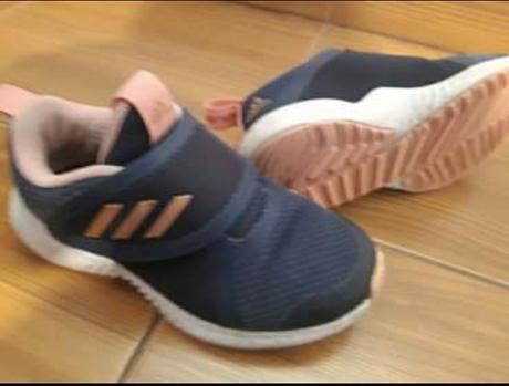 Tenisky, adidas,31