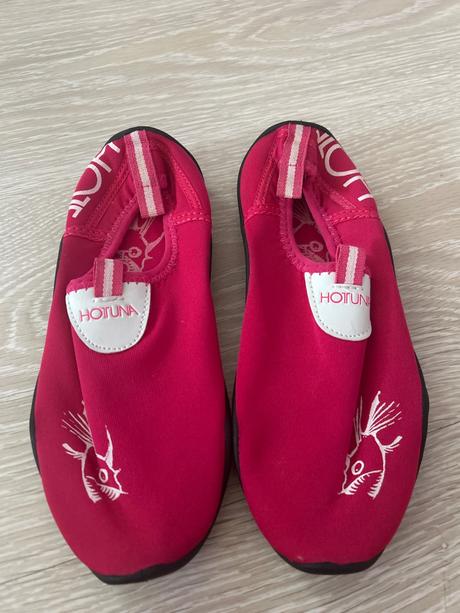 Topánky do vody, 33