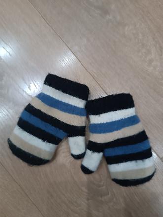 Rukavice palčiaky, 92