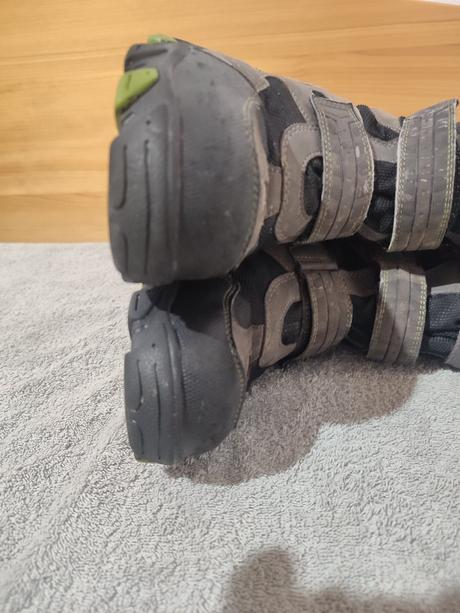 Zimne vysoke topanky, čižmy zn superfit v 41, superfit,41