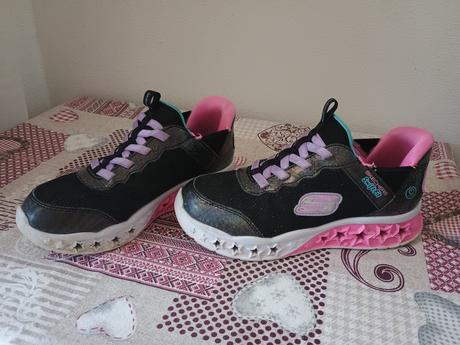 Svietiace tenisky, skechers,36