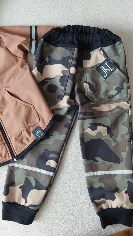 Softshellová bunda a nohavice, 110