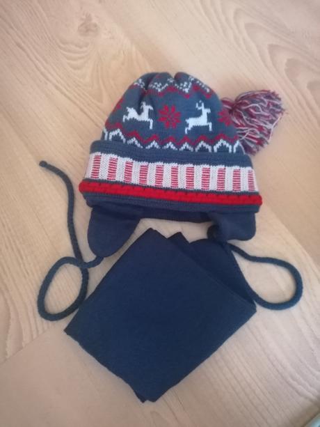 Zimná čiapka a šál, 86