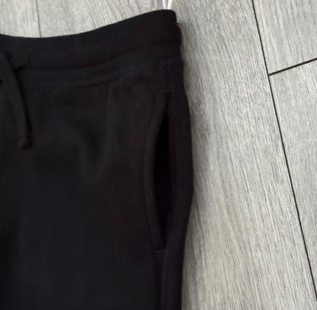 Tepláky veľ. 128, c&a,128