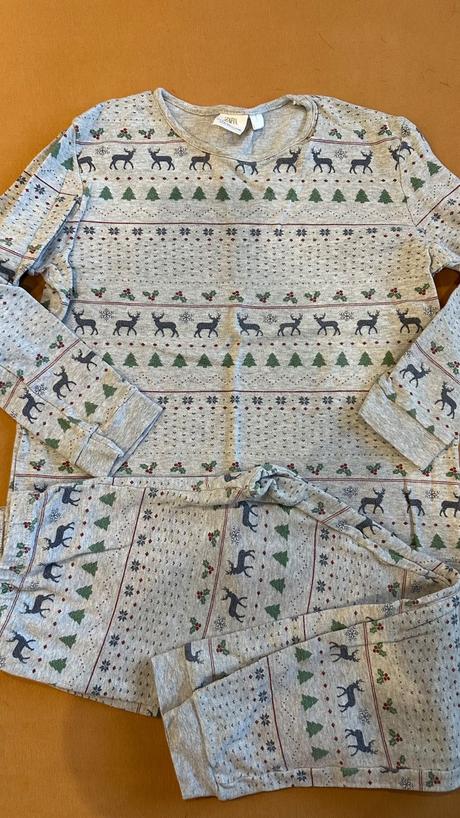 Pyžamo 10 kusov, zara,146