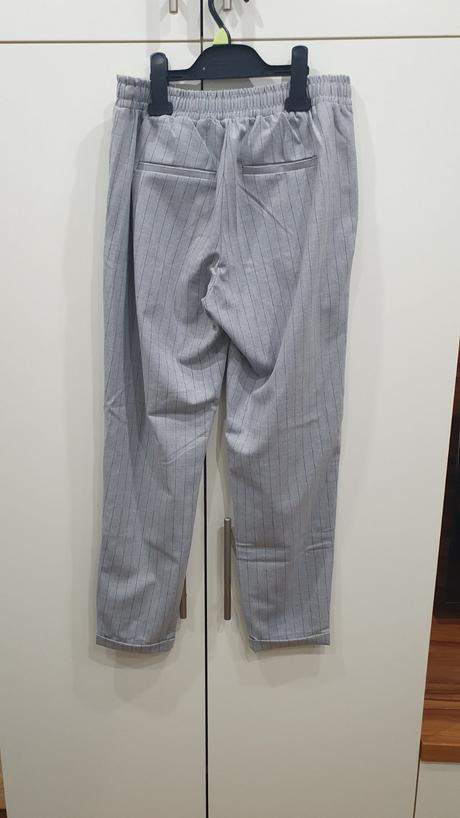 Dámske nohavice bershka, bershka,m