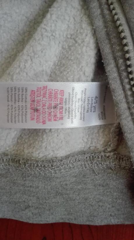 Mikina so zipsom, 104