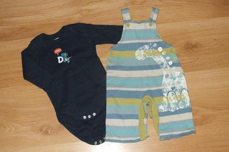 Body a teplacky dino, vyborny stav, 74