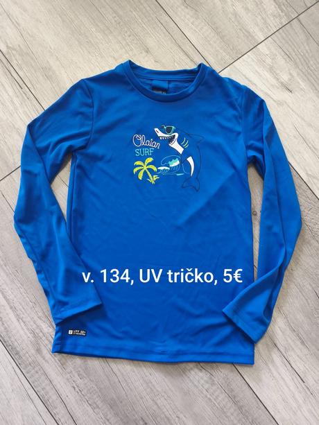 Uv tričko v. 134, decathlon,134