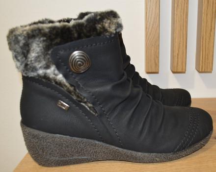 Dámska členková obuv číslo 41 - čižmy rieker, rieker,41