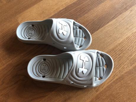 Chlapčenské šľapky, under armour,33